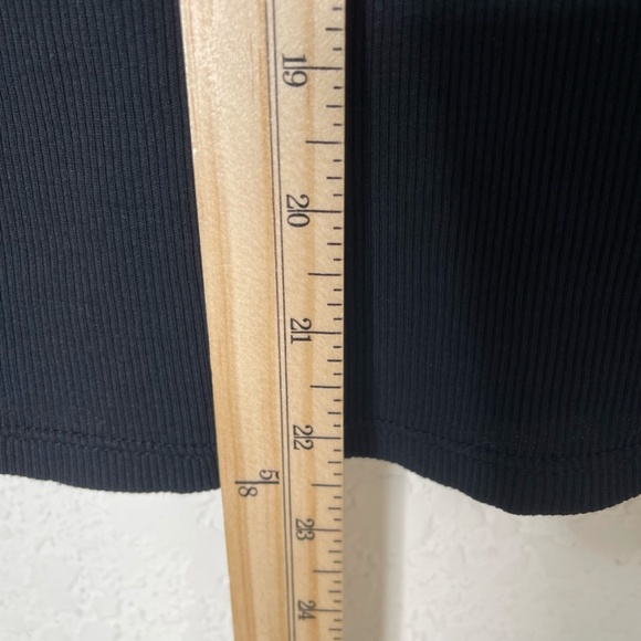 Ulla Johnson Puff Sleeve Top Size Small Black 1/4 Snaps Ribbed body - Picture 6 of 10